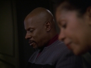extant_StarTrek_DS9_7x17-Penumbra_0069.jpg