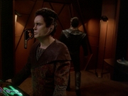 extant_StarTrek_DS9_7x17-Penumbra_3382.jpg