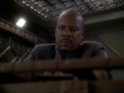 extant_StarTrek_DS9_7x17-Penumbra_3533.jpg
