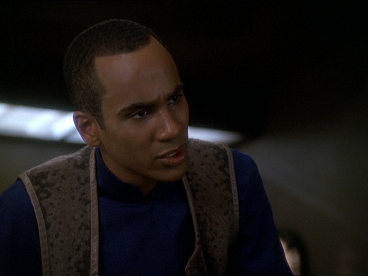extant_StarTrek_DS9_7x18-TilDeathDoUsPart_0144.jpg