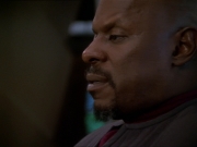 extant_StarTrek_DS9_7x18-TilDeathDoUsPart_0132.jpg