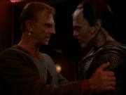 extant_StarTrek_DS9_7x18-TilDeathDoUsPart_1058.jpg