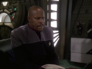 Filename=extant_StarTrek_DS9_7x18-TilDeathDoUsPart_1384.jpg
Filesize=145KiB
Dimensions=1200x900
Date added=Jan 22, 2020 extant_StarTrek_DS9_7x18-TilDeathDoUsPart_1384.jpg