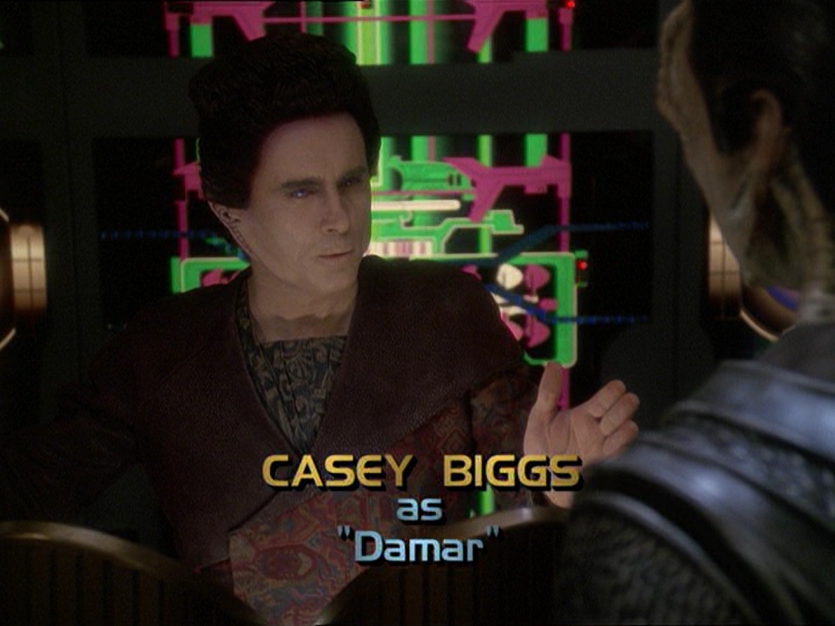 extant_StarTrek_DS9_7x19-StrangeBedfellows_0407.jpg