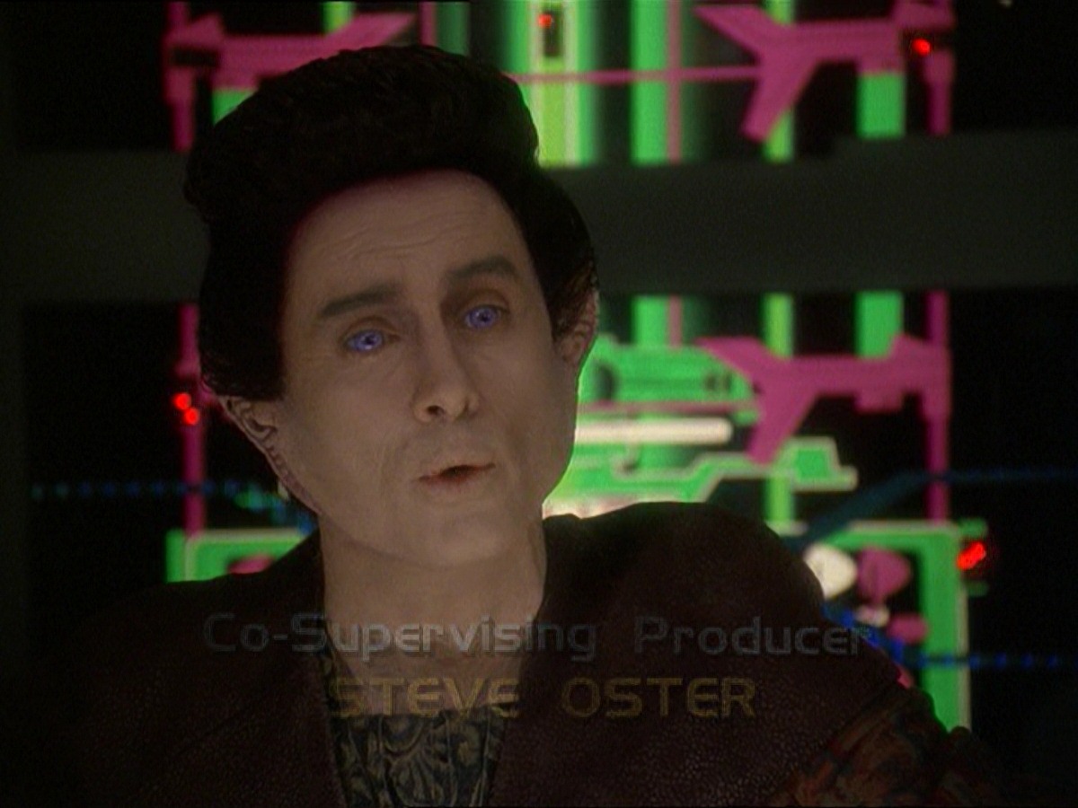 extant_StarTrek_DS9_7x19-StrangeBedfellows_0465.jpg