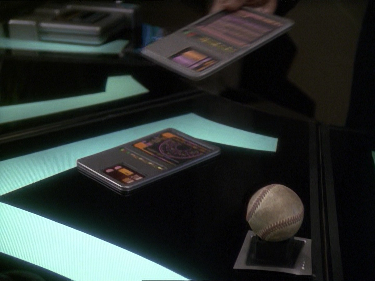 extant_StarTrek_DS9_7x19-StrangeBedfellows_0561.jpg