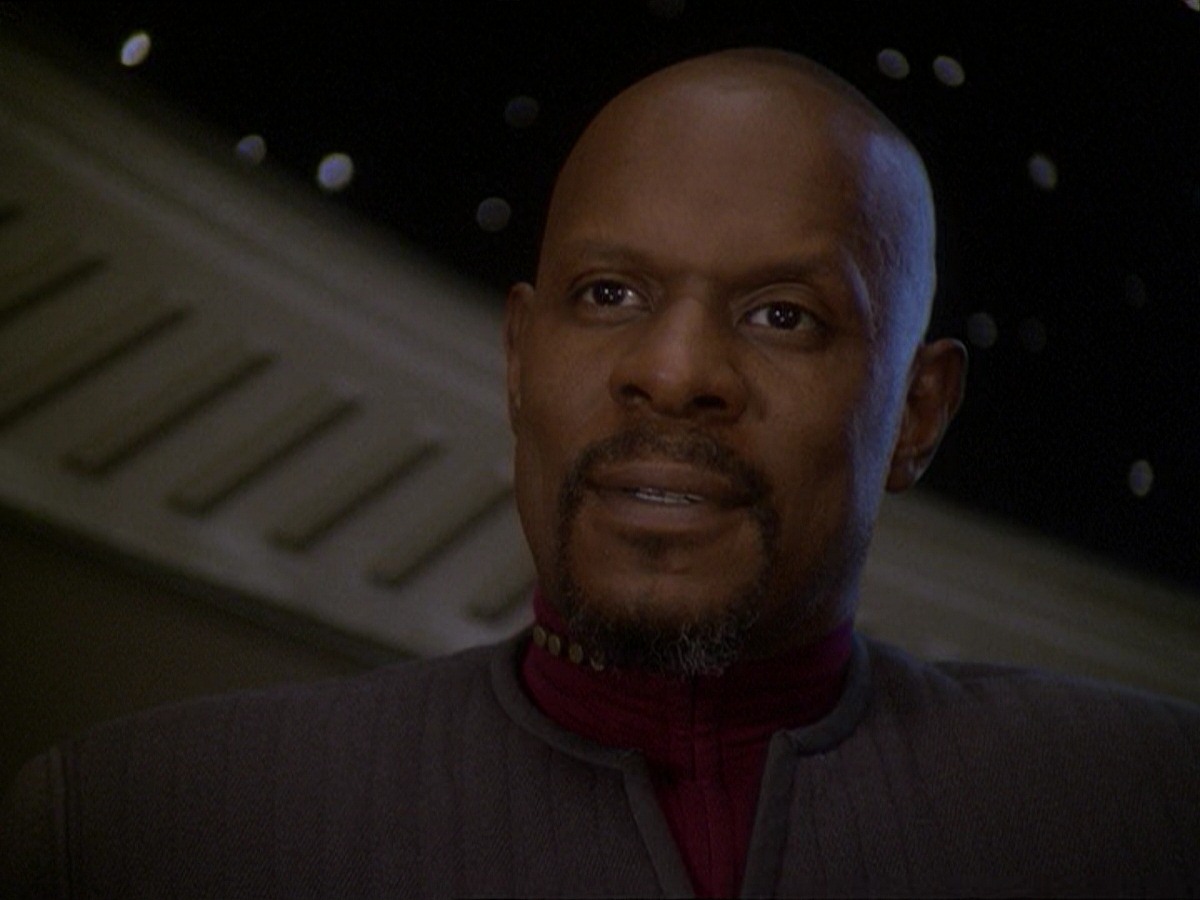 extant_StarTrek_DS9_7x19-StrangeBedfellows_0710.jpg