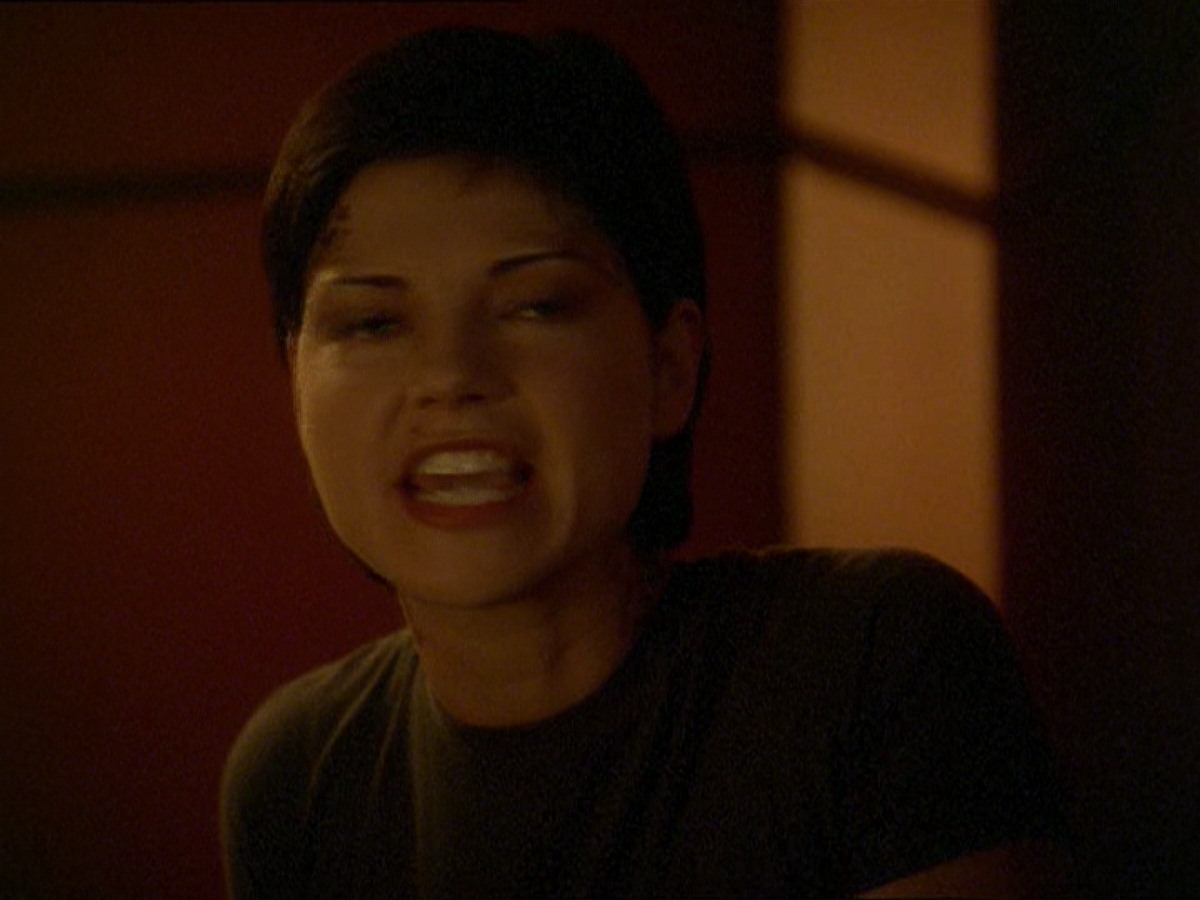 extant_StarTrek_DS9_7x19-StrangeBedfellows_1196.jpg