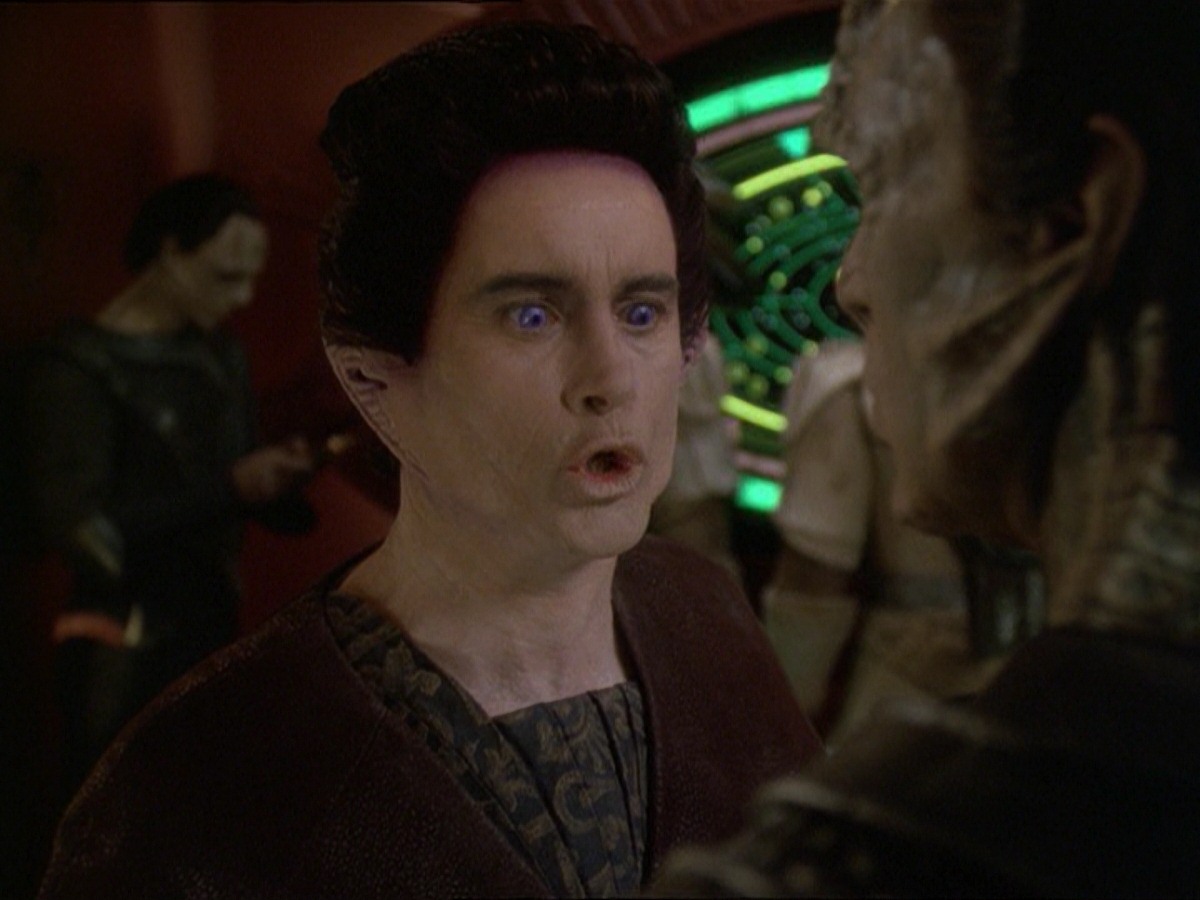 extant_StarTrek_DS9_7x19-StrangeBedfellows_1822.jpg