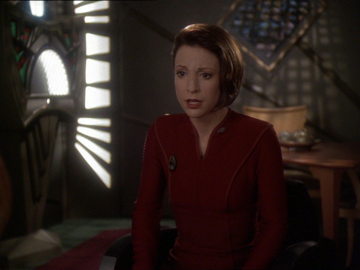 extant_StarTrek_DS9_7x19-StrangeBedfellows_2562.jpg