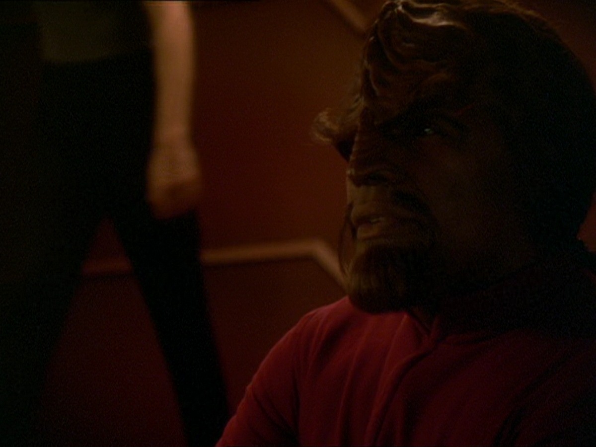 extant_StarTrek_DS9_7x19-StrangeBedfellows_3022.jpg