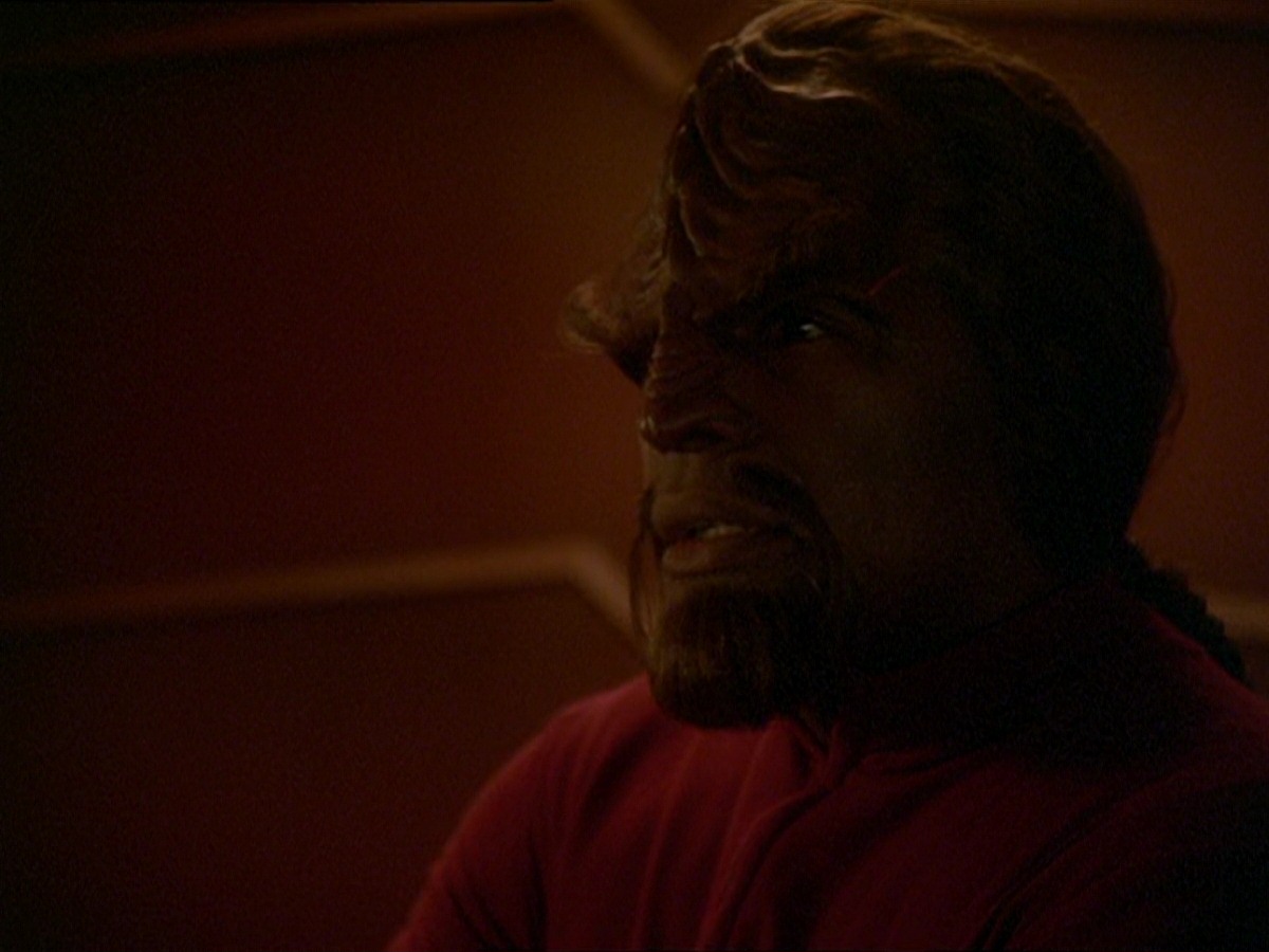 extant_StarTrek_DS9_7x19-StrangeBedfellows_3025.jpg