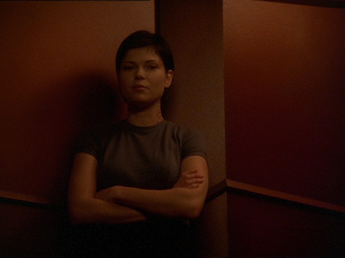 extant_StarTrek_DS9_7x19-StrangeBedfellows_3048.jpg