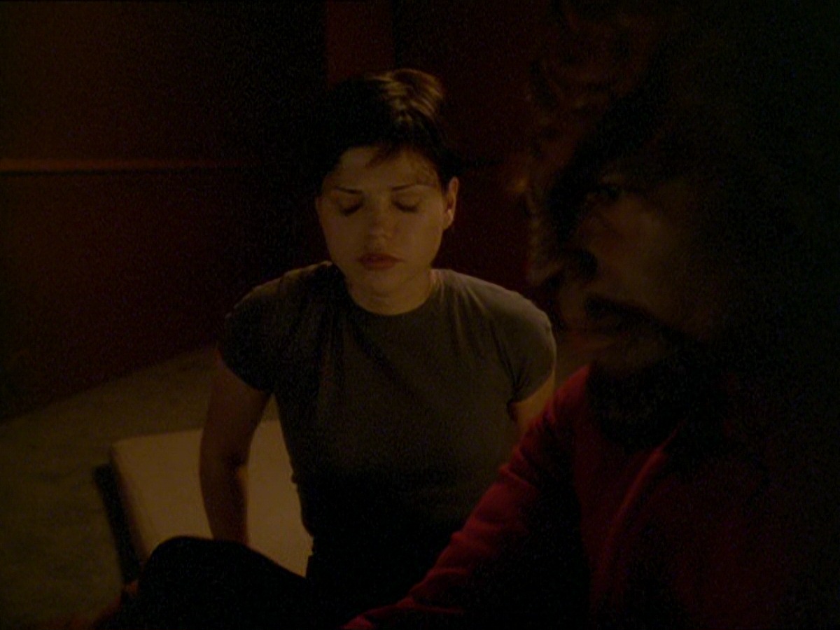 extant_StarTrek_DS9_7x19-StrangeBedfellows_3210.jpg