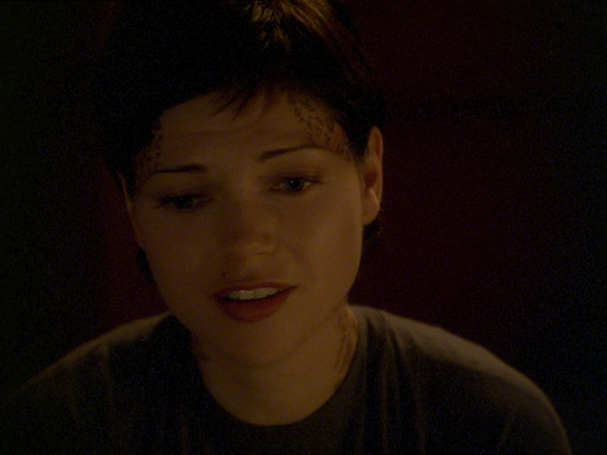 extant_StarTrek_DS9_7x19-StrangeBedfellows_3308.jpg