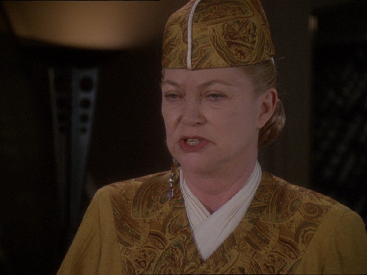 extant_StarTrek_DS9_7x19-StrangeBedfellows_3687.jpg