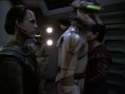 extant_StarTrek_DS9_7x19-StrangeBedfellows_0119.jpg