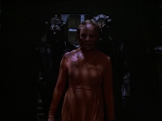 extant_StarTrek_DS9_7x19-StrangeBedfellows_0136.jpg