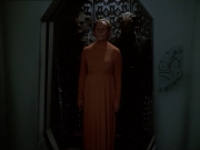 extant_StarTrek_DS9_7x19-StrangeBedfellows_0158.jpg
