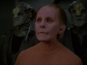 extant_StarTrek_DS9_7x19-StrangeBedfellows_0205.jpg