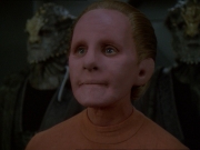 extant_StarTrek_DS9_7x19-StrangeBedfellows_0209.jpg