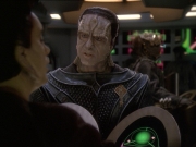 extant_StarTrek_DS9_7x19-StrangeBedfellows_0399.jpg