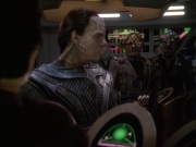 extant_StarTrek_DS9_7x19-StrangeBedfellows_0496.jpg