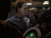 extant_StarTrek_DS9_7x19-StrangeBedfellows_0499.jpg