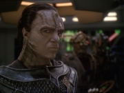 extant_StarTrek_DS9_7x19-StrangeBedfellows_0509.jpg