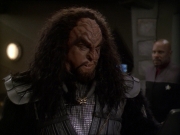 extant_StarTrek_DS9_7x19-StrangeBedfellows_0571.jpg