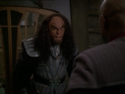 extant_StarTrek_DS9_7x19-StrangeBedfellows_0587.jpg