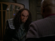 extant_StarTrek_DS9_7x19-StrangeBedfellows_0593.jpg