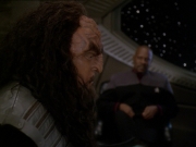 extant_StarTrek_DS9_7x19-StrangeBedfellows_0612.jpg