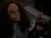 extant_StarTrek_DS9_7x19-StrangeBedfellows_0627.jpg