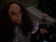 extant_StarTrek_DS9_7x19-StrangeBedfellows_0629.jpg