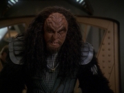extant_StarTrek_DS9_7x19-StrangeBedfellows_0645.jpg