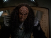 extant_StarTrek_DS9_7x19-StrangeBedfellows_0647.jpg