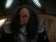 extant_StarTrek_DS9_7x19-StrangeBedfellows_0665.jpg