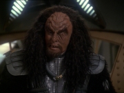 extant_StarTrek_DS9_7x19-StrangeBedfellows_0667.jpg