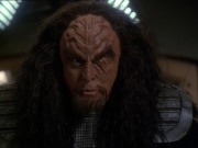 extant_StarTrek_DS9_7x19-StrangeBedfellows_0687.jpg