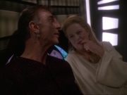 extant_StarTrek_DS9_7x19-StrangeBedfellows_0726.jpg