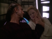 extant_StarTrek_DS9_7x19-StrangeBedfellows_0756.jpg