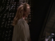 extant_StarTrek_DS9_7x19-StrangeBedfellows_0802.jpg