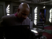 extant_StarTrek_DS9_7x19-StrangeBedfellows_0949.jpg