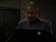 extant_StarTrek_DS9_7x19-StrangeBedfellows_0979.jpg