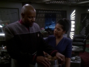 extant_StarTrek_DS9_7x19-StrangeBedfellows_1048.jpg
