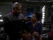 extant_StarTrek_DS9_7x19-StrangeBedfellows_1049.jpg
