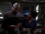 extant_StarTrek_DS9_7x19-StrangeBedfellows_1053.jpg