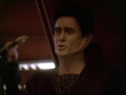 extant_StarTrek_DS9_7x19-StrangeBedfellows_1224.jpg