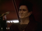extant_StarTrek_DS9_7x19-StrangeBedfellows_1227.jpg